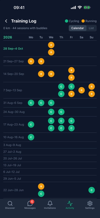 Training log calendar view showing weeks of running and cycling sessions